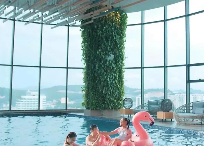 Citadine With Seaview Ha Long